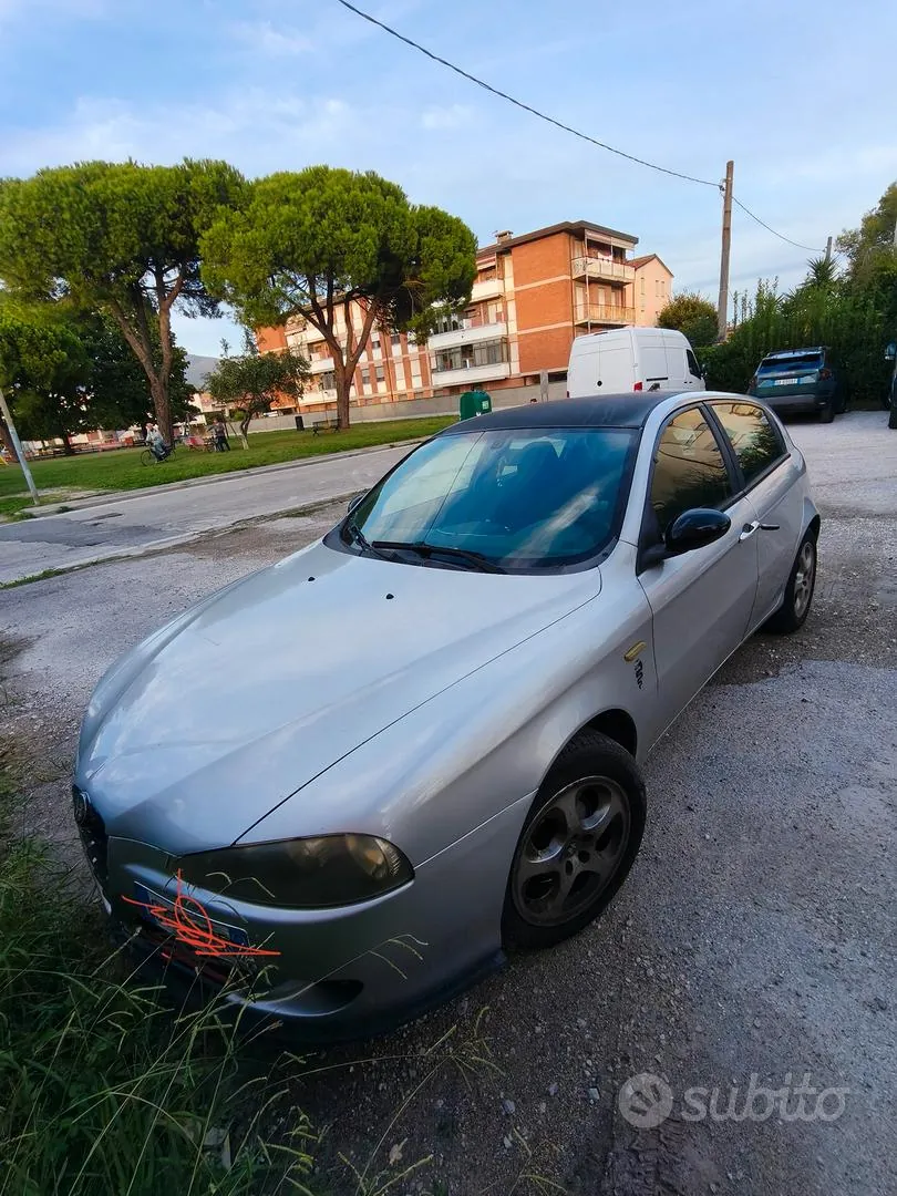 Alfa Romeo 147
