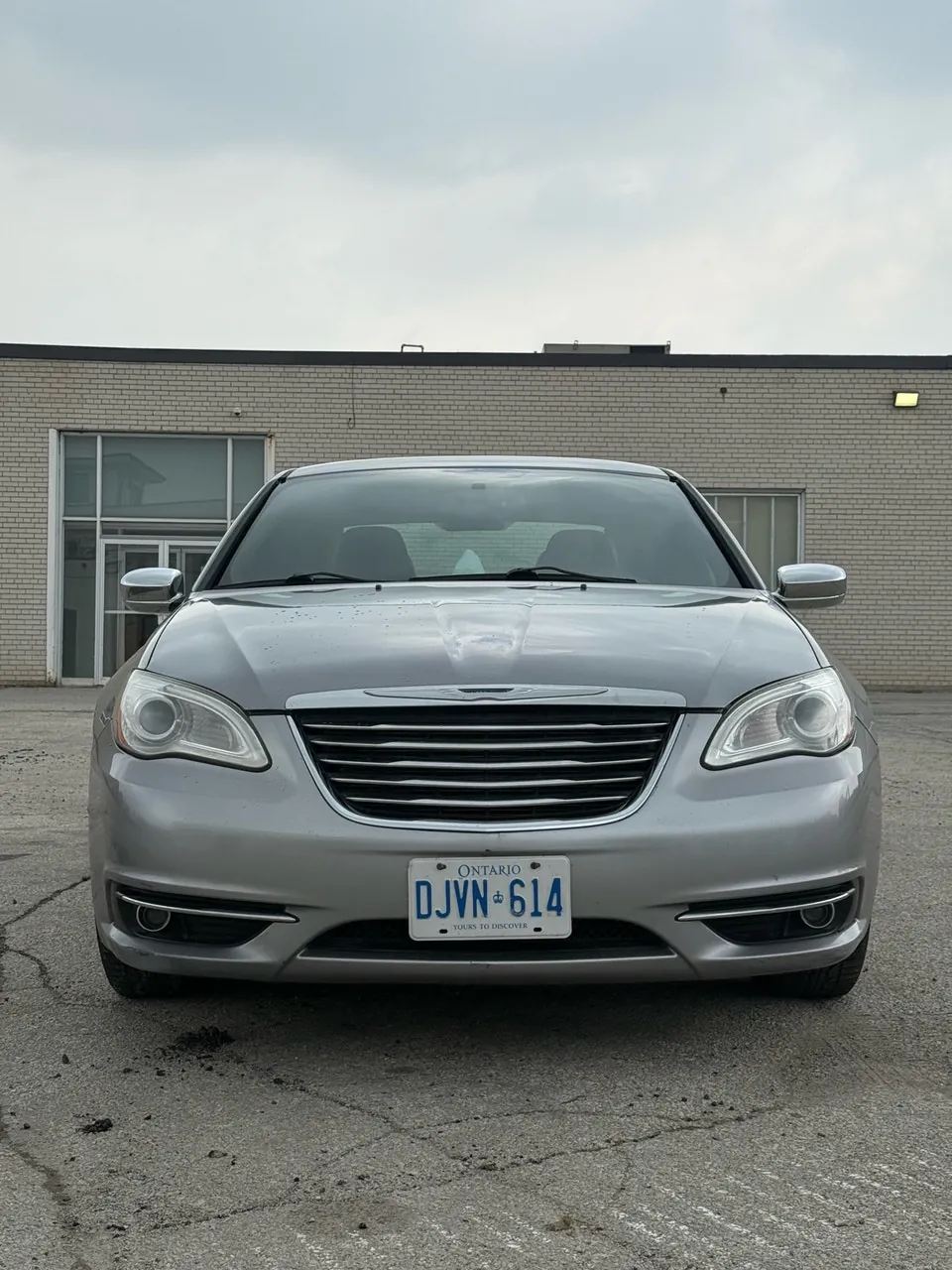 Chrysler 200