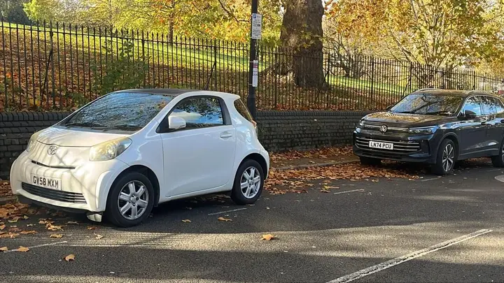 Toyota Iq