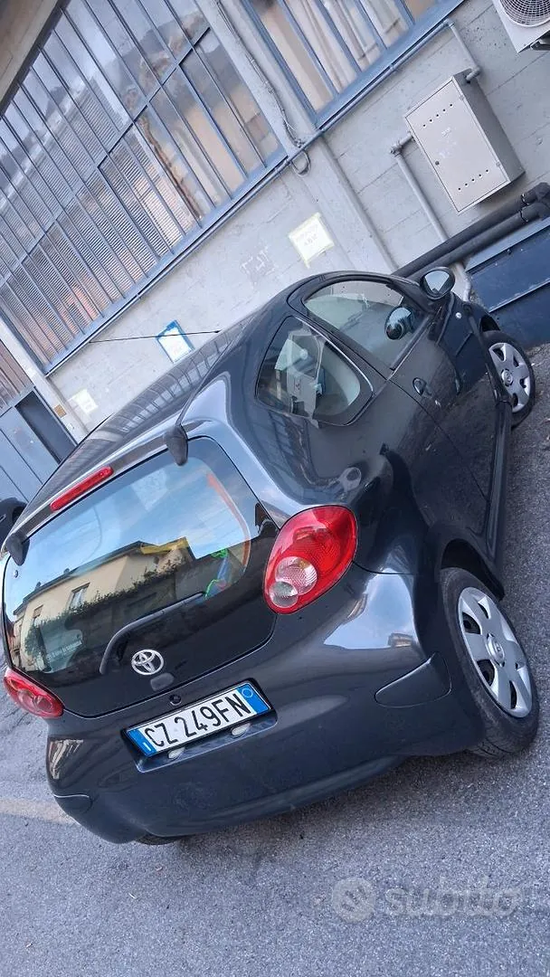 Toyota Aygo 2006 photo 2