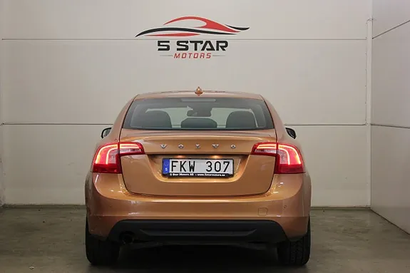 Volvo S60 2012 photo 5