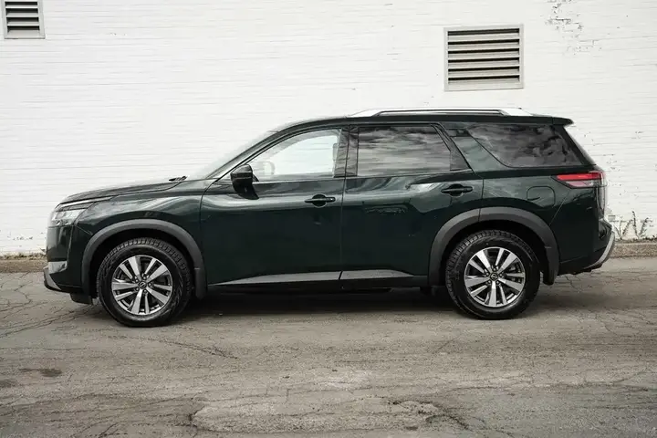 Nissan Pathfinder 2022 photo 4
