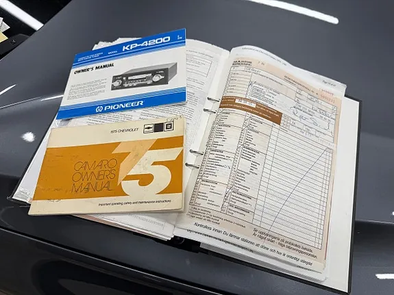 Chevrolet Camaro 1975 photo 2