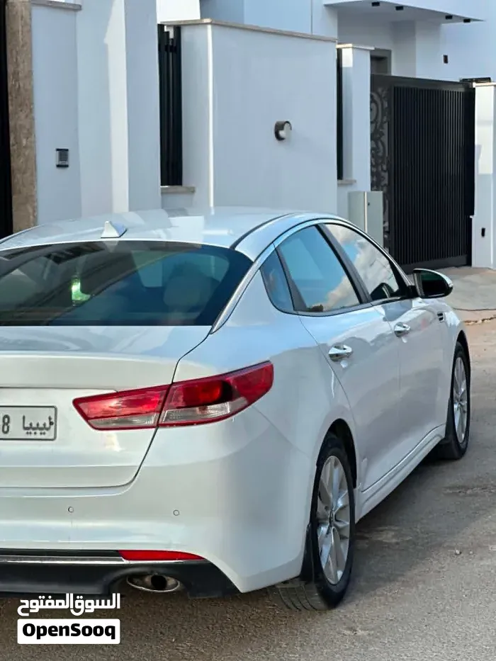 Kia Optima 2018 photo 3