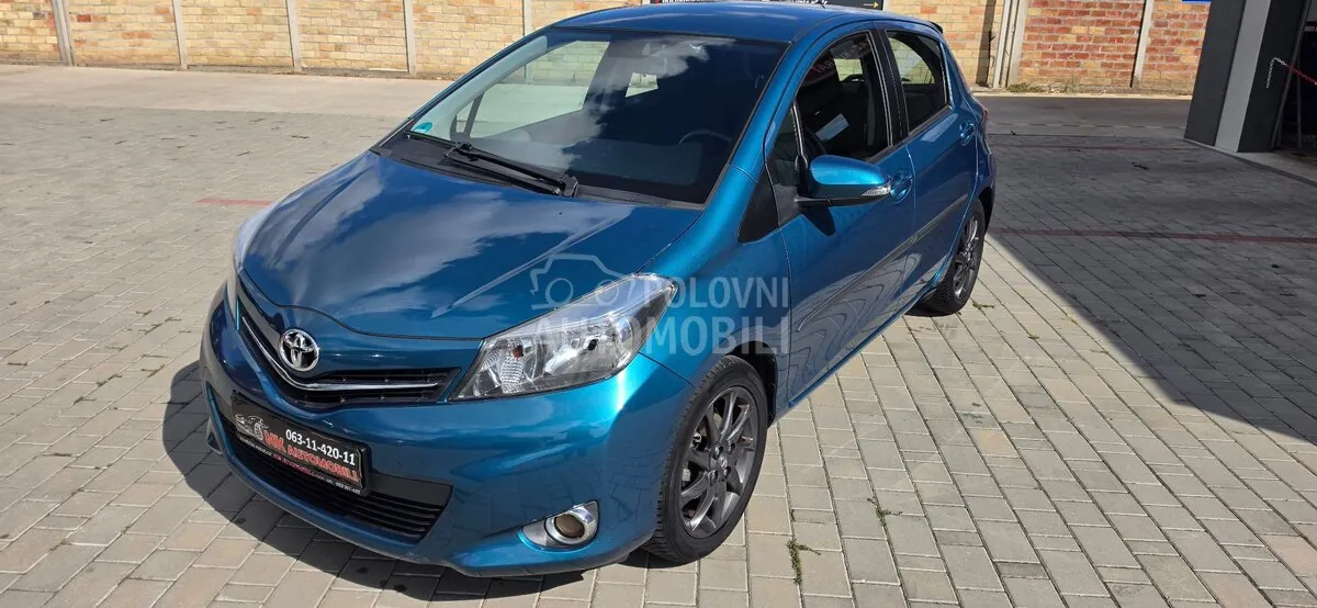 Toyota Yaris 2011 photo 4