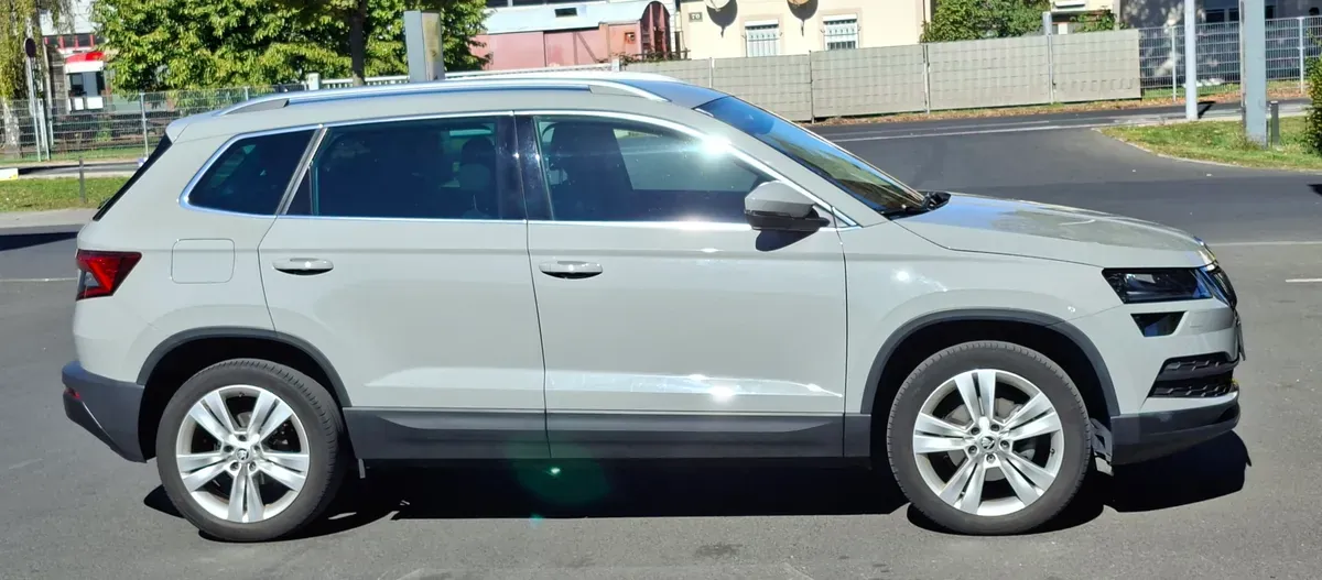 Skoda Karoq 2021 photo 2