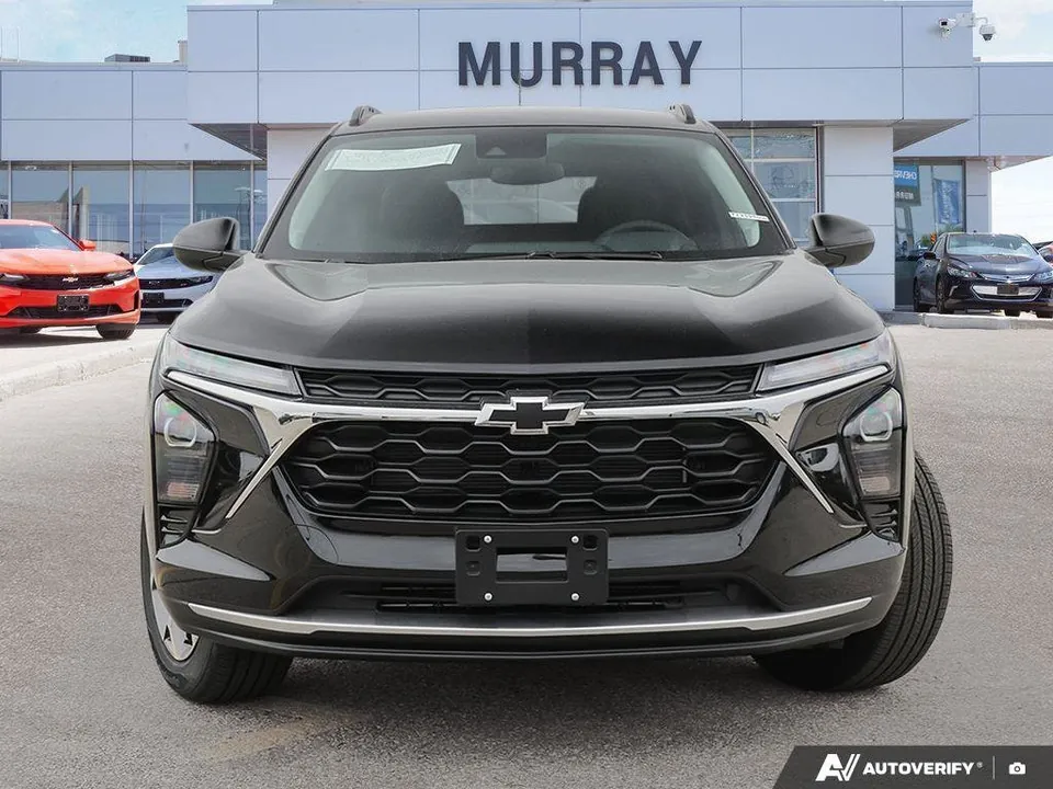Chevrolet Trax 2026 photo 2