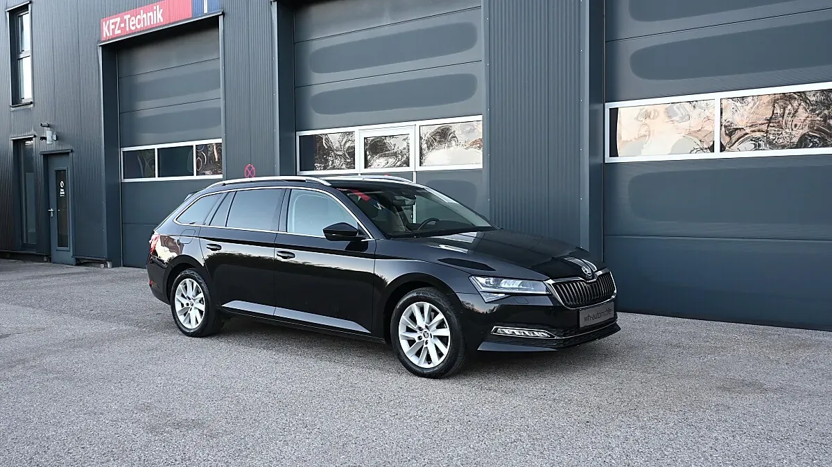 Skoda Superb 2020 photo 2