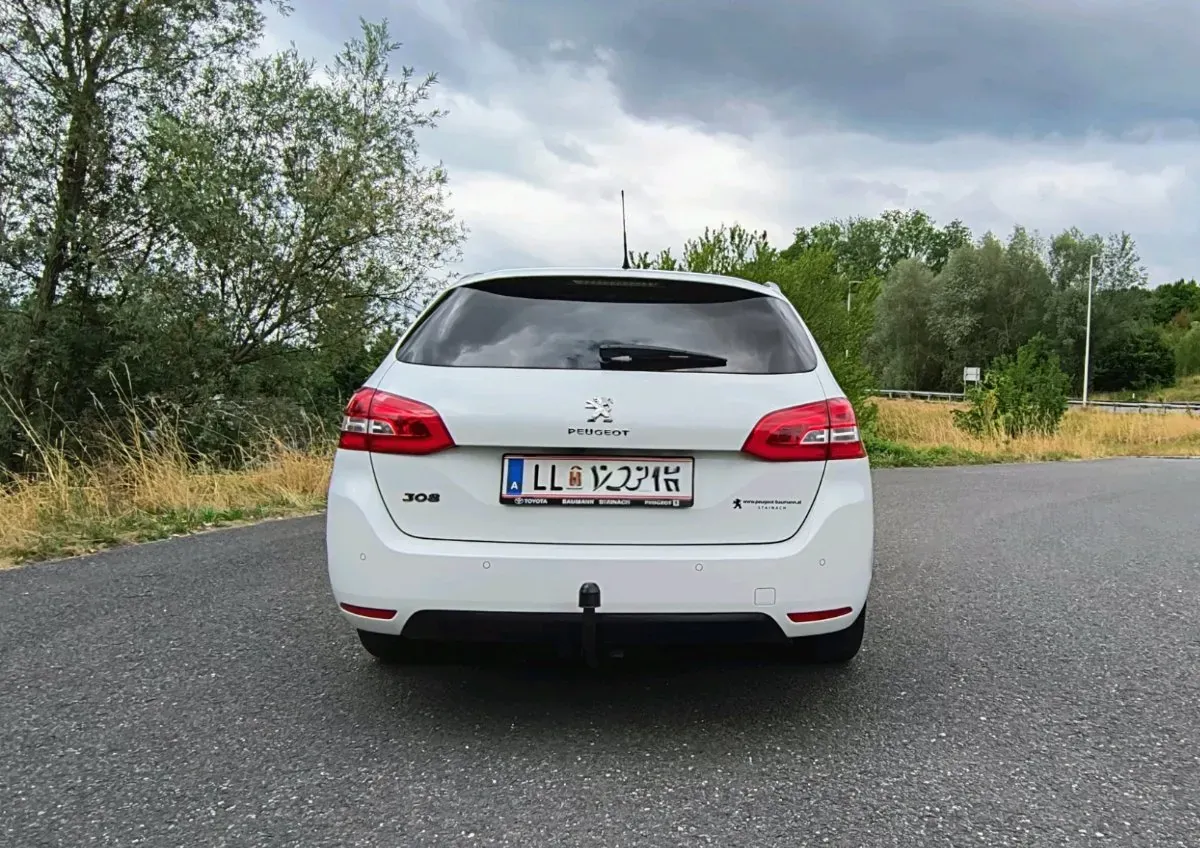 Peugeot 308 2014 photo 3