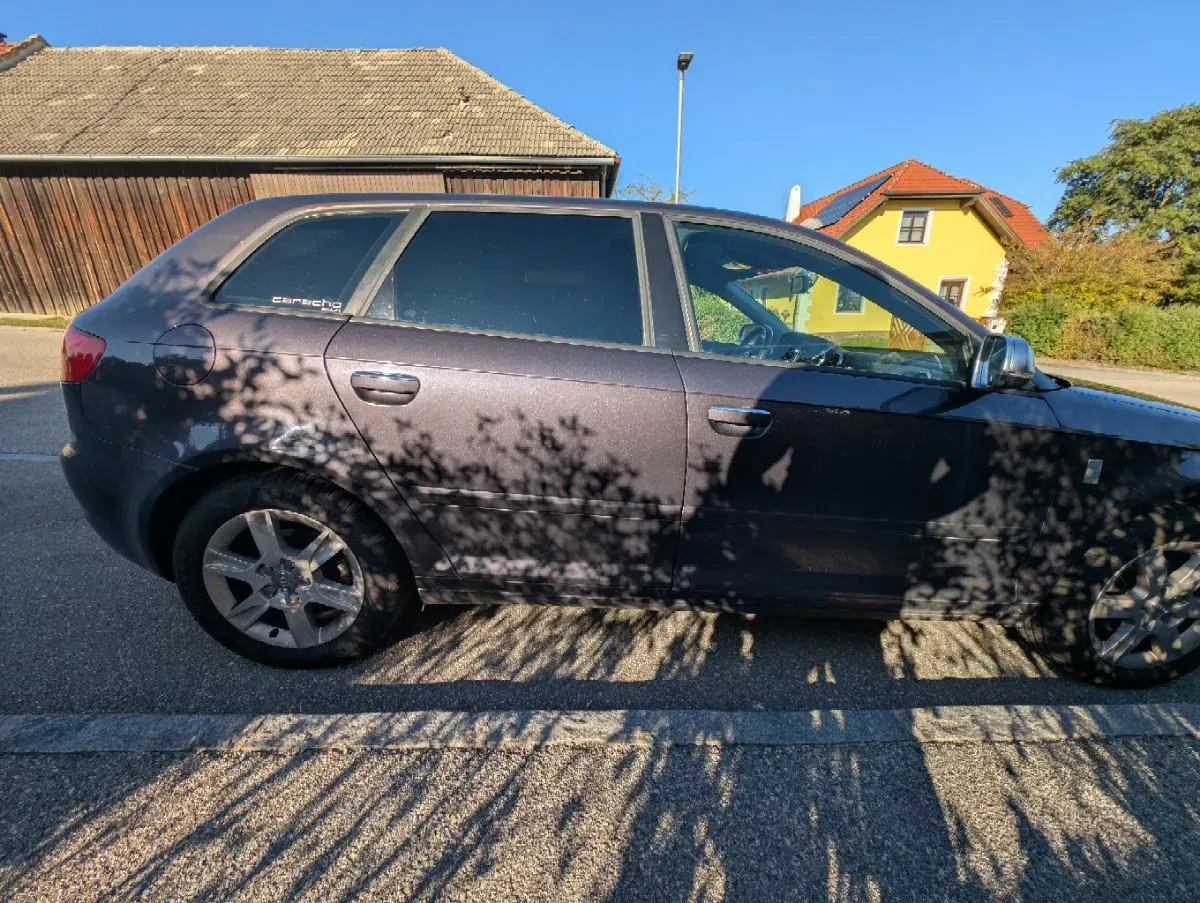 Audi A3 2010 photo 3
