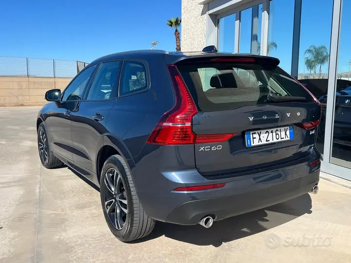 Volvo Xc60 2019 photo 3