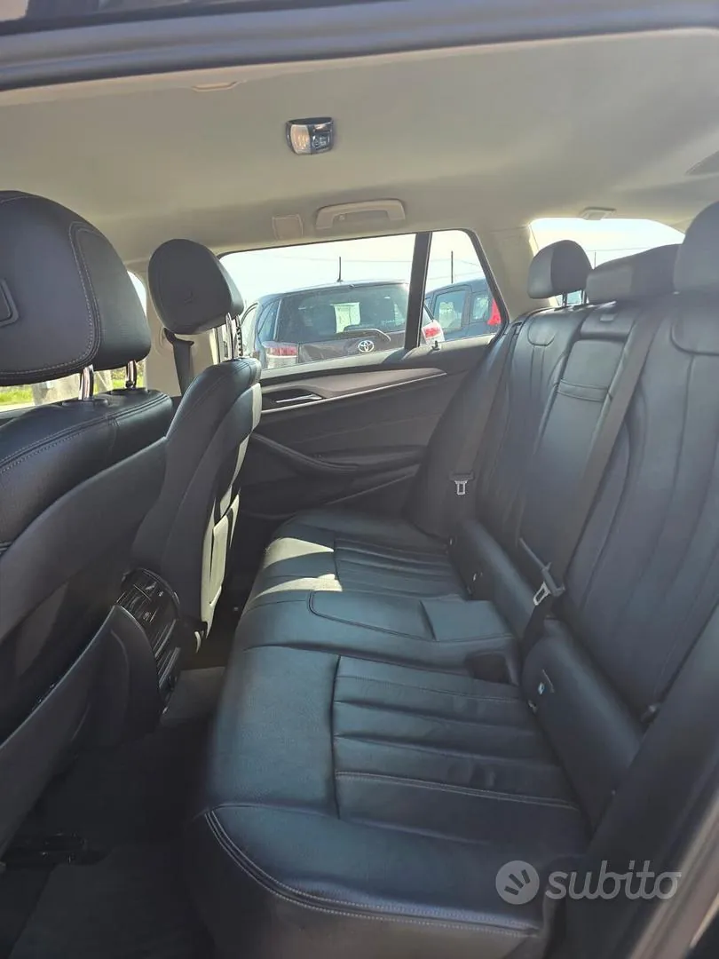 BMW 5 Series 2018 photo 5