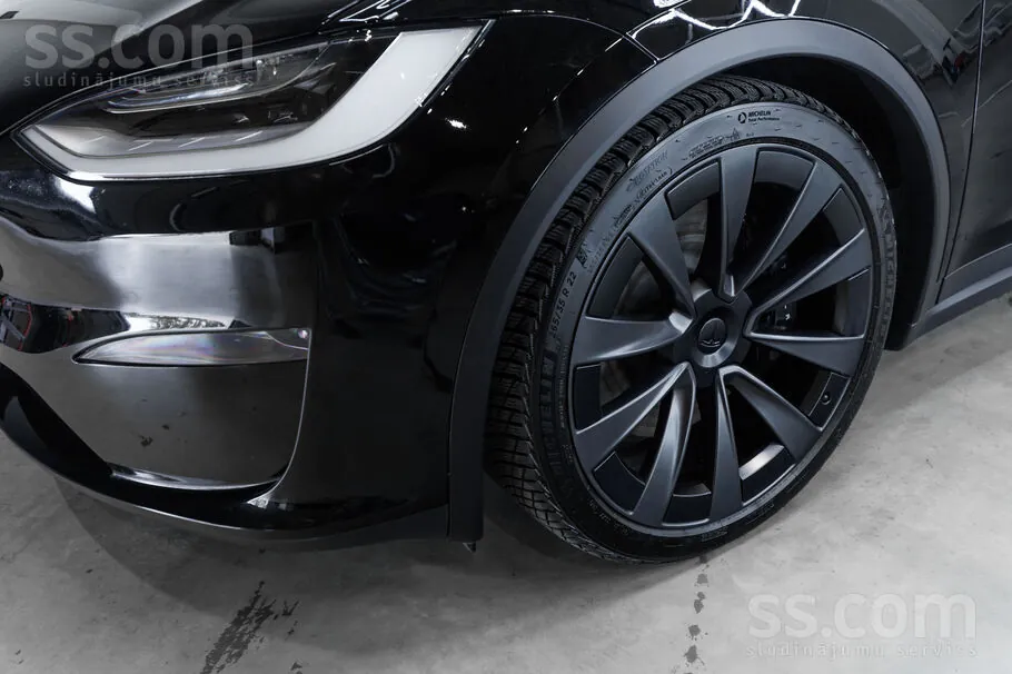 Tesla Model X 2023 photo 4