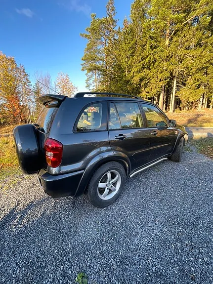 Toyota Rav4 2005 photo 2