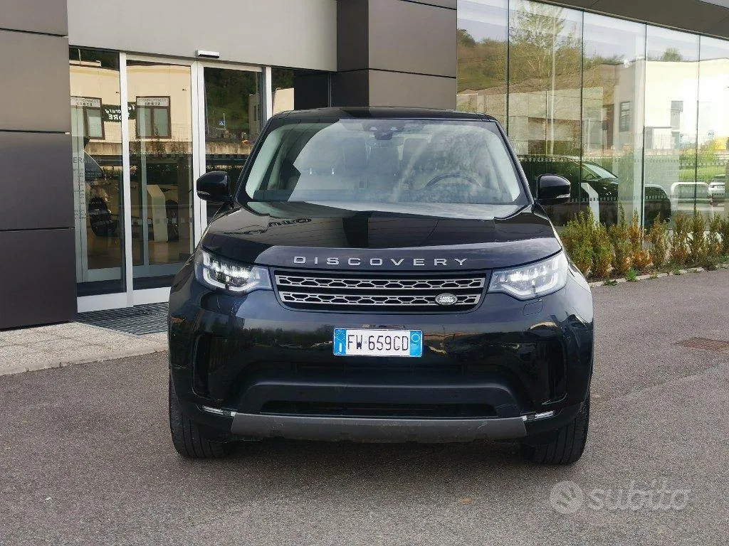 Land Rover Discovery 2019 photo 2