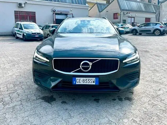 Volvo V60 2021 photo 4