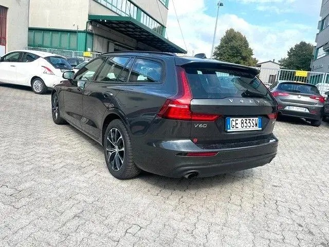 Volvo V60 2021 photo 5