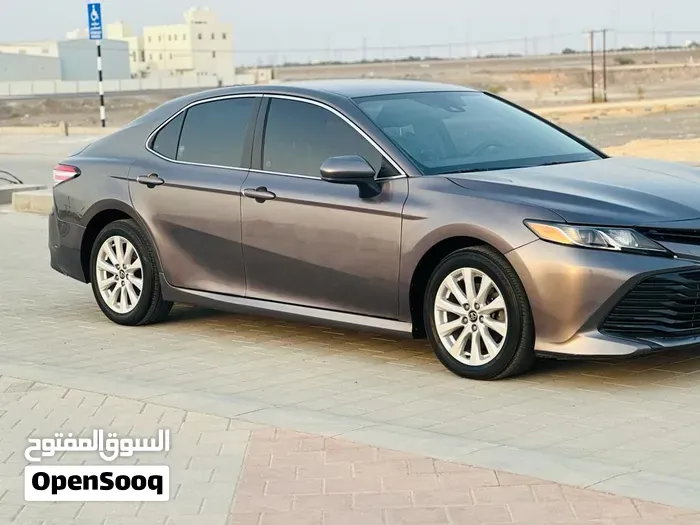 Toyota Camry 2020 photo 3