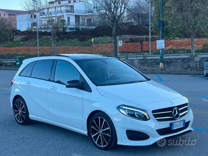 Mercedes-Benz B-Class 2016 photo 4