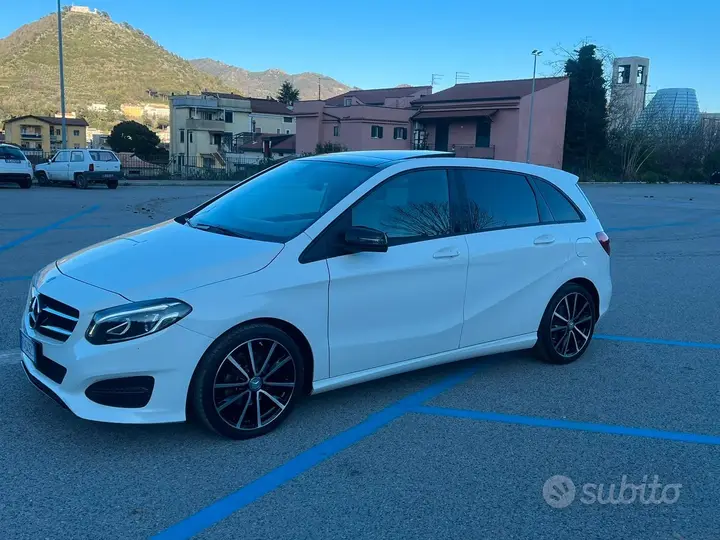 Mercedes-Benz B-Class 2016 photo 3
