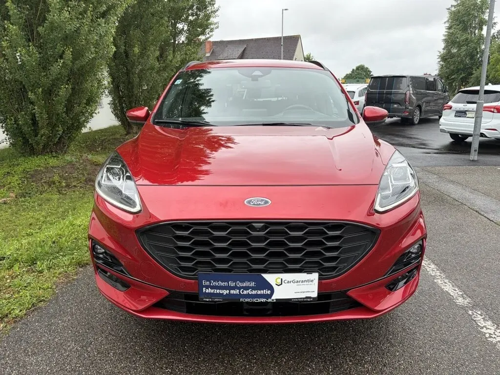 Ford Kuga 2022 photo 2
