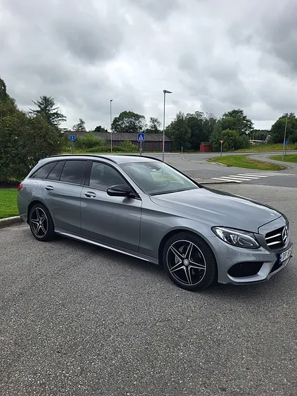 Mercedes-Benz C200 2015 photo 3