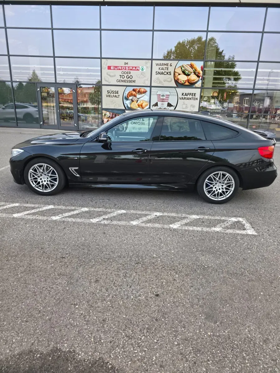 BMW 3 Series 2016 photo 3