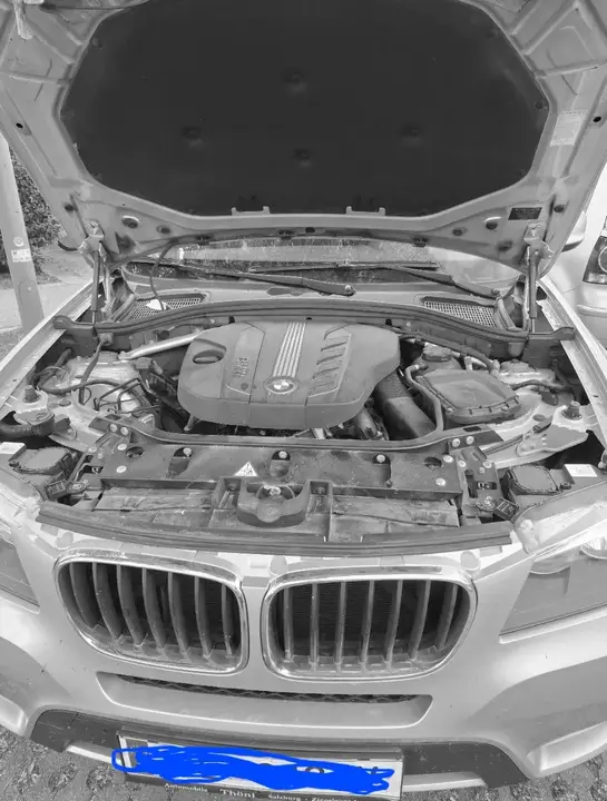 BMW X3 2011 photo 2