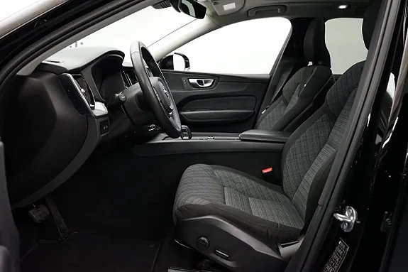 Volvo Xc60 2023 photo 5