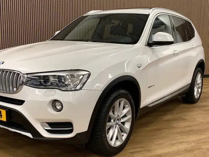 BMW X3 2015 photo 2