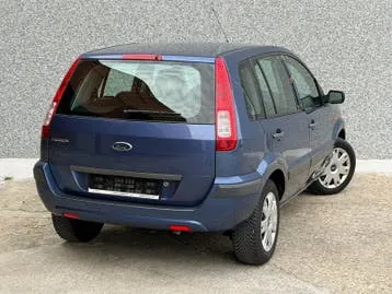 Ford Fusion 2006 photo 3