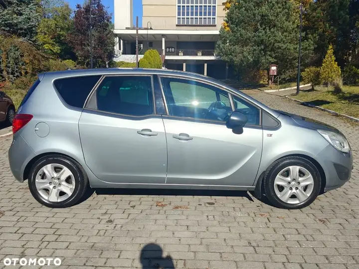 Opel Meriva 2011 photo 5