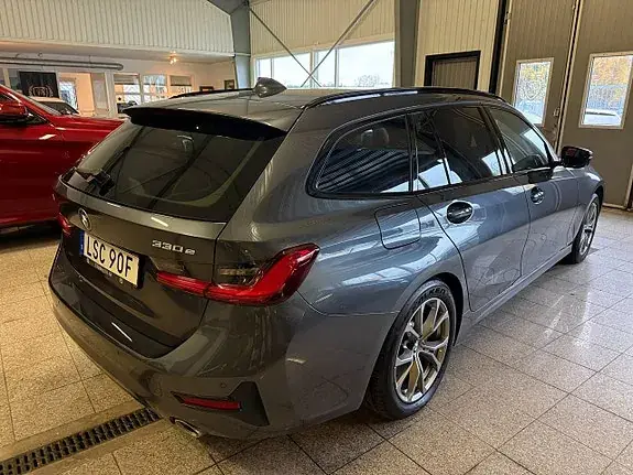 BMW 330E 2021 photo 3
