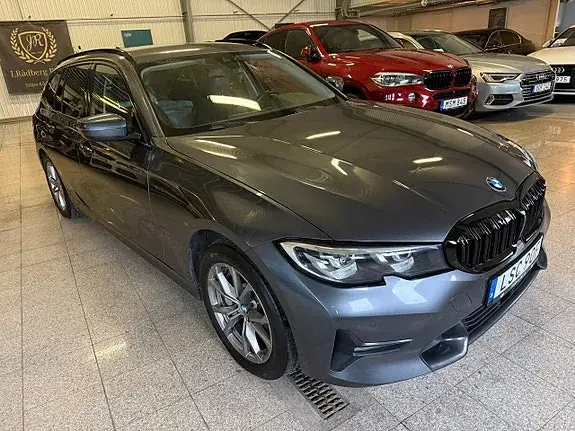 BMW 330E