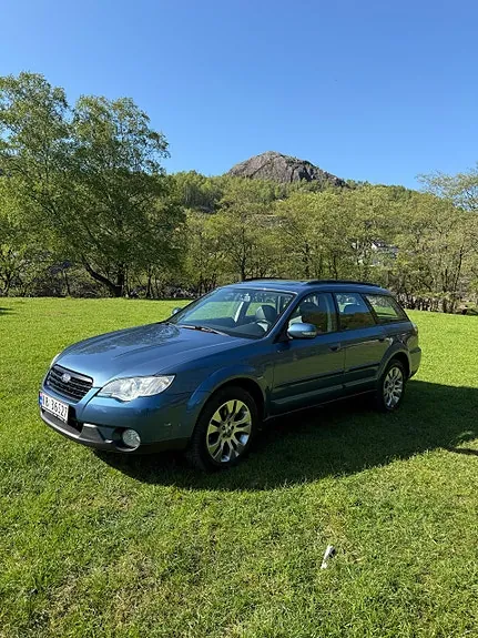 Subaru Outback 2008 photo 4