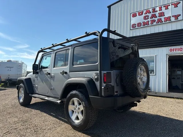 Jeep Wrangler Unlimited 2014 photo 3