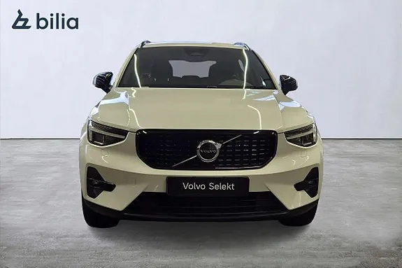 Volvo Xc40 2025 photo 2