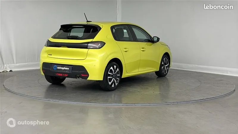 Peugeot 208 2024 photo 5