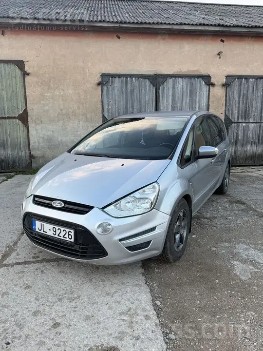 Ford S-Max