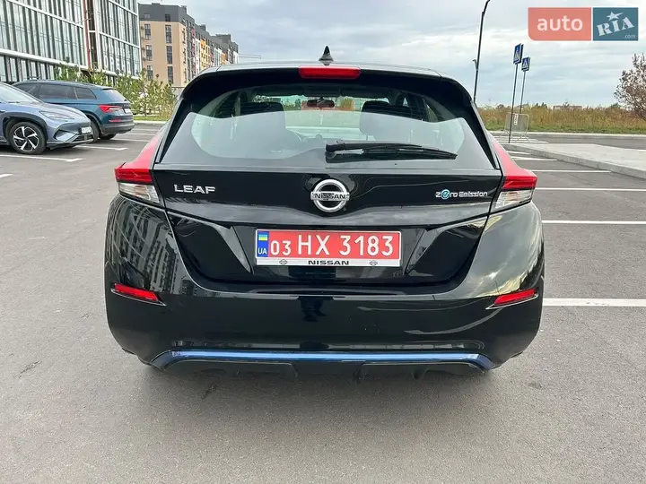 Nissan Leaf 2018 photo 5