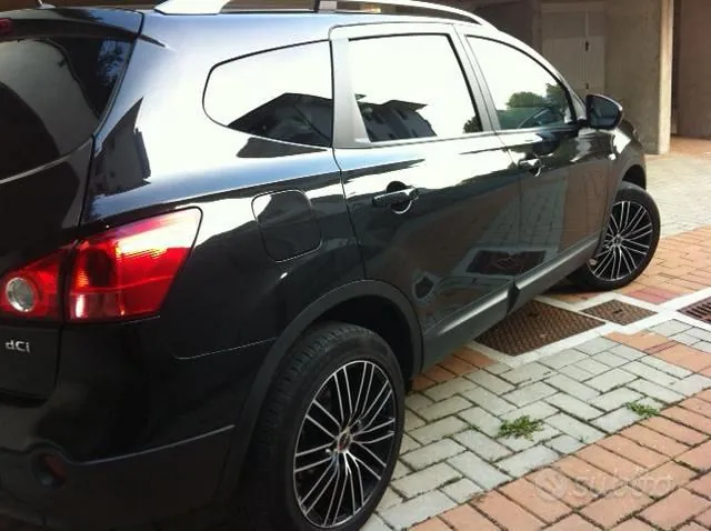 Nissan Qashqai 2009 photo 3