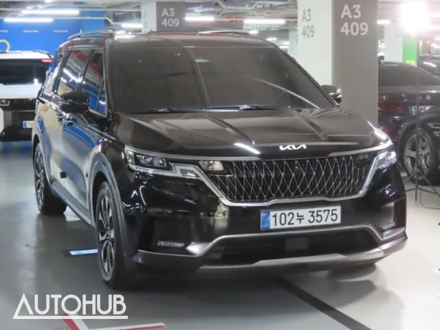Kia Carnival 2022 photo 2