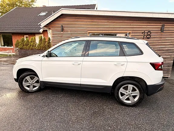 Skoda Karoq 2019 photo 2