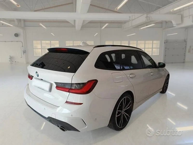 BMW 330 2021 photo 4