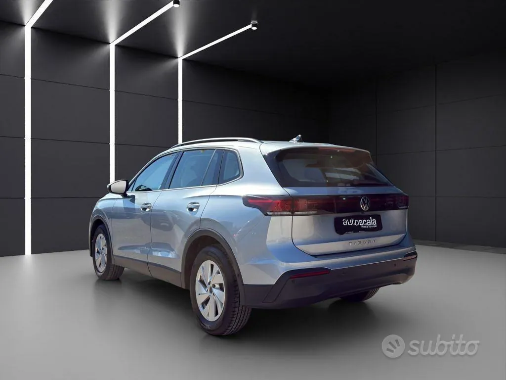 Volkswagen Tiguan 2025 photo 3