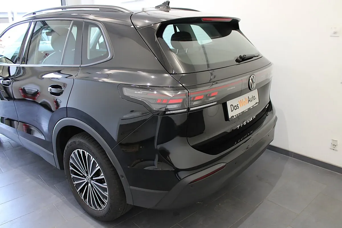 Volkswagen Tiguan 2025 photo 3