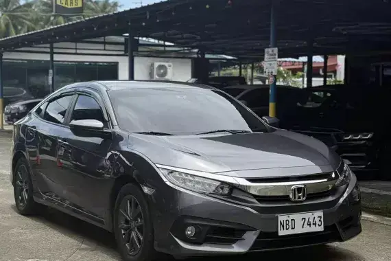 Honda Civic 2018 photo 2