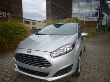 Ford Fiesta 2014 photo 2