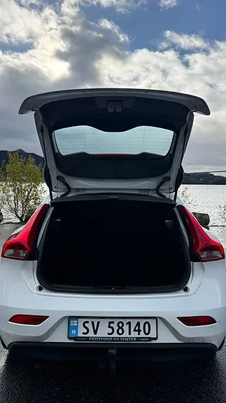 Volvo V40 2015 photo 5