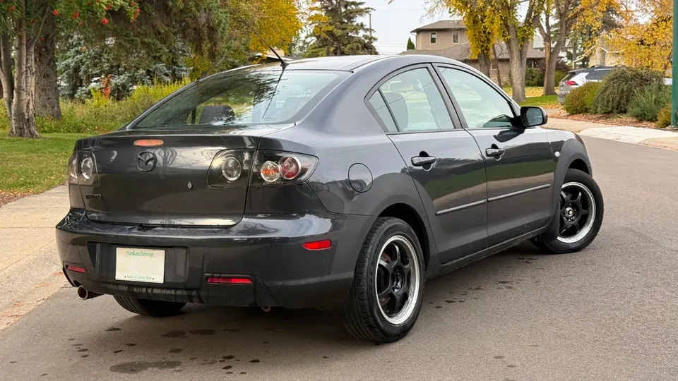 Mazda 3 2008 photo 2